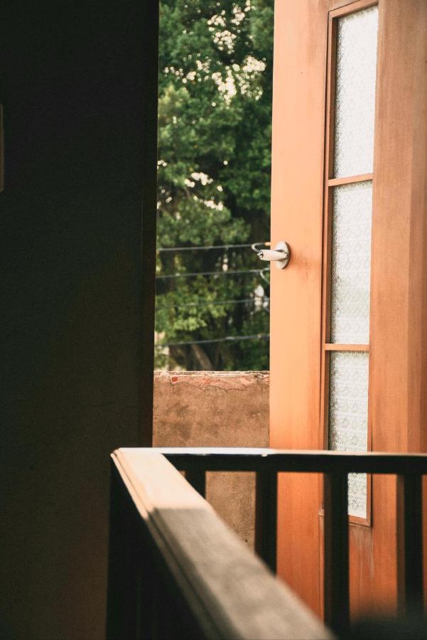 Loku. Tainan Hotel Exterior photo