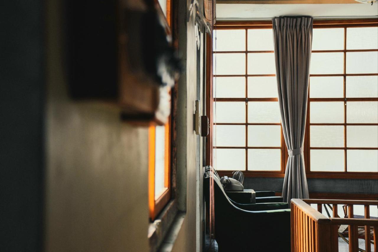 Loku. Tainan Hotel Exterior photo