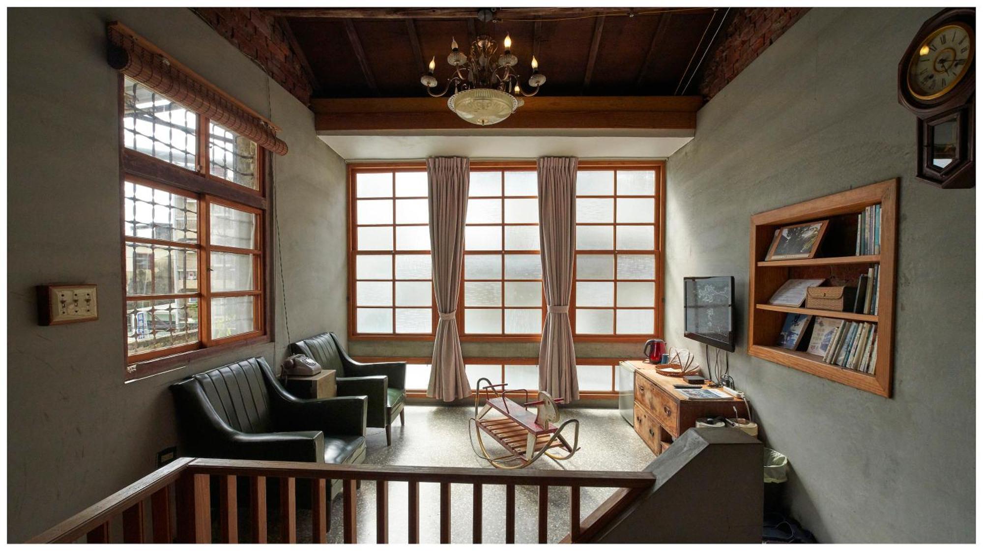 Loku. Tainan Hotel Exterior photo
